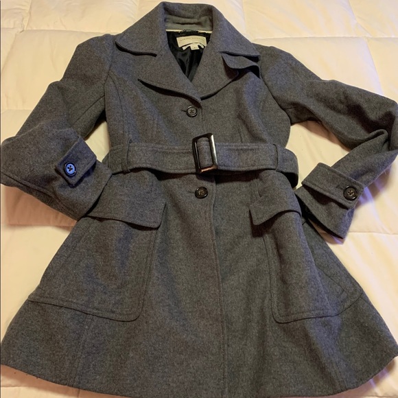 Banana Republic Jackets & Blazers - Classic Banana Republic Peacoat
